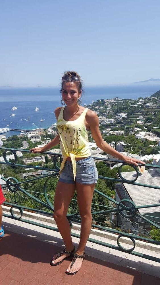25P Italian Stefania 28yrs