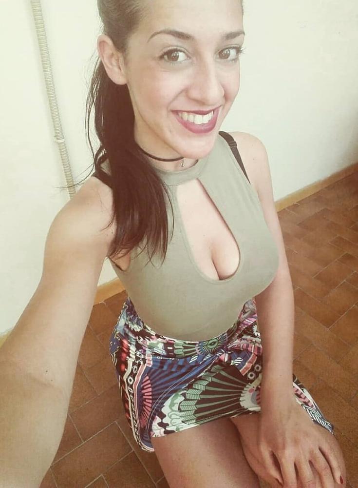 20P ILARIA TALENTE 28 Y ITALIAN WHORE