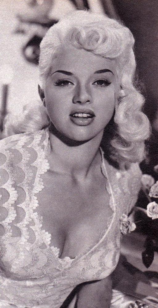 25P Celebrity Boobs - Diana Dors