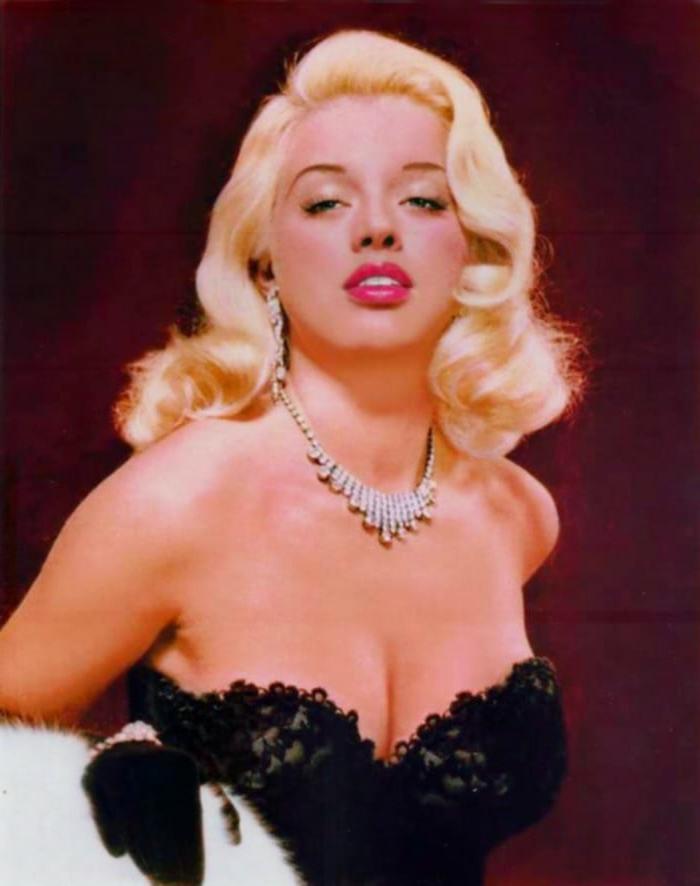 25P Celebrity Boobs - Diana Dors