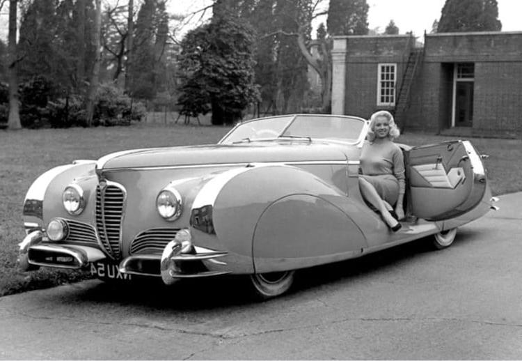 25P Celebrity Boobs - Diana Dors
