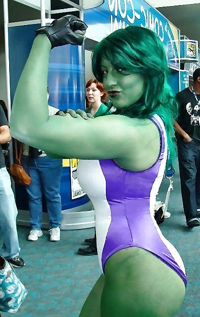 25P Sexy Superheroines