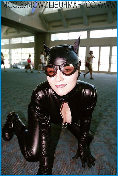 25P Sexy Superheroines