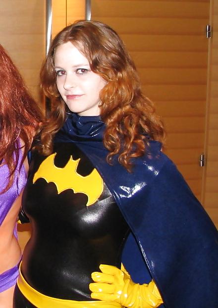 25P Sexy Superheroines