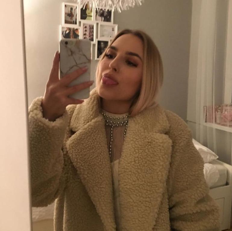 17P polish tiny blonde whore