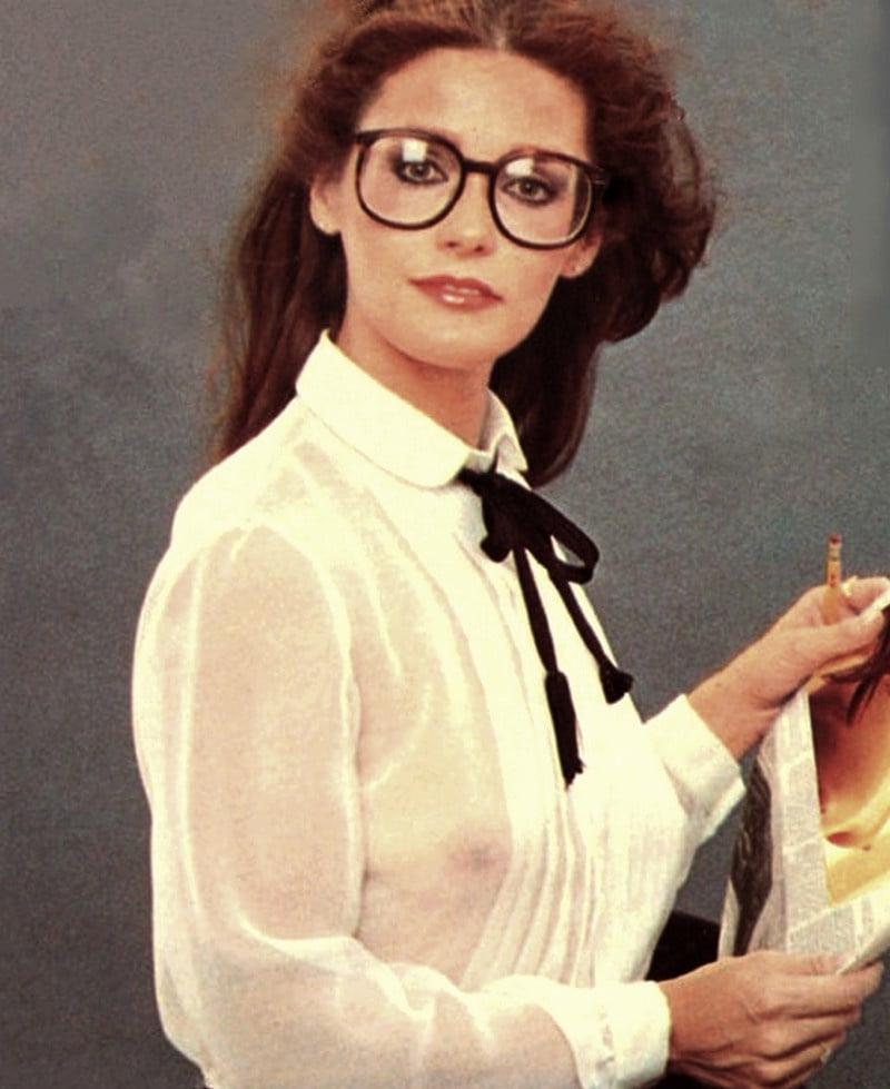 25P Celebrity Boobs - Margot Kidder