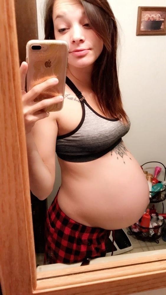 25P Young Pregnant Teens 111