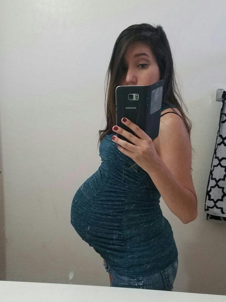 25P Young Pregnant Teens 111