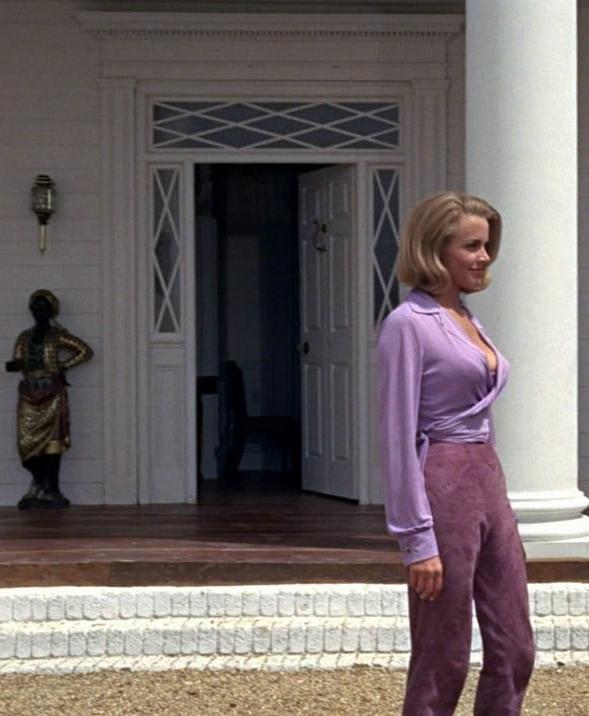 25P Celebrity Boobs - Honor Blackman