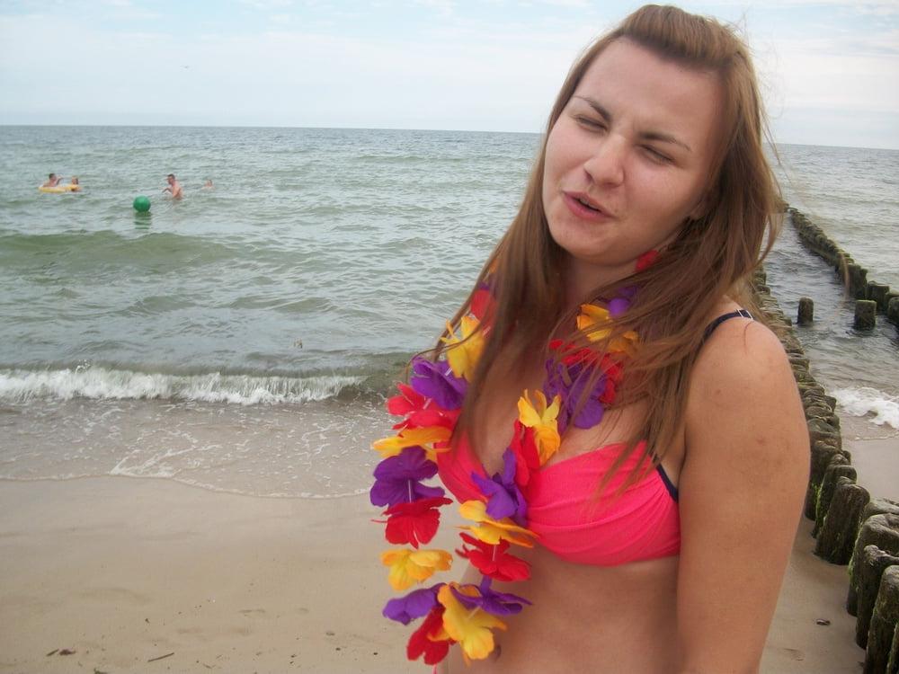 22P Amateur Polish big tits
