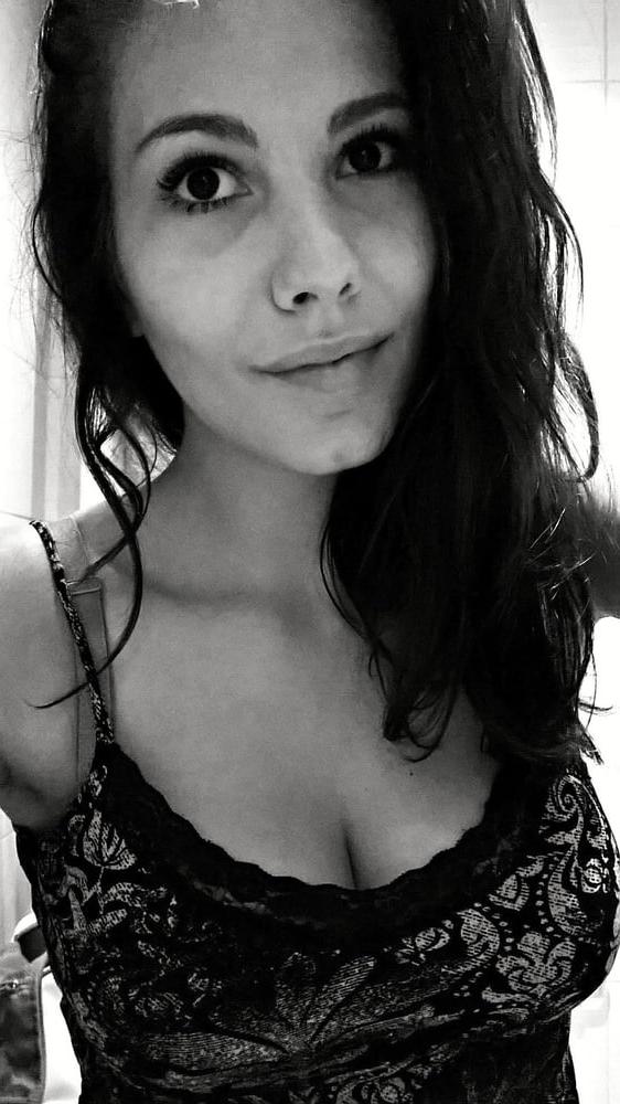 21P Polish amateur girl