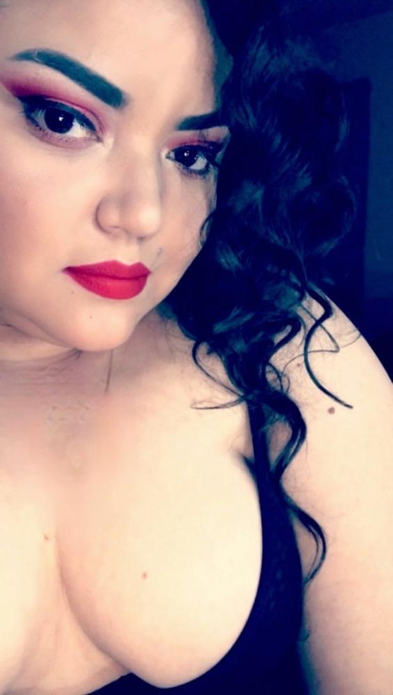 11P latin wet bbw pussy
