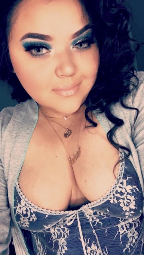 11P latin wet bbw pussy