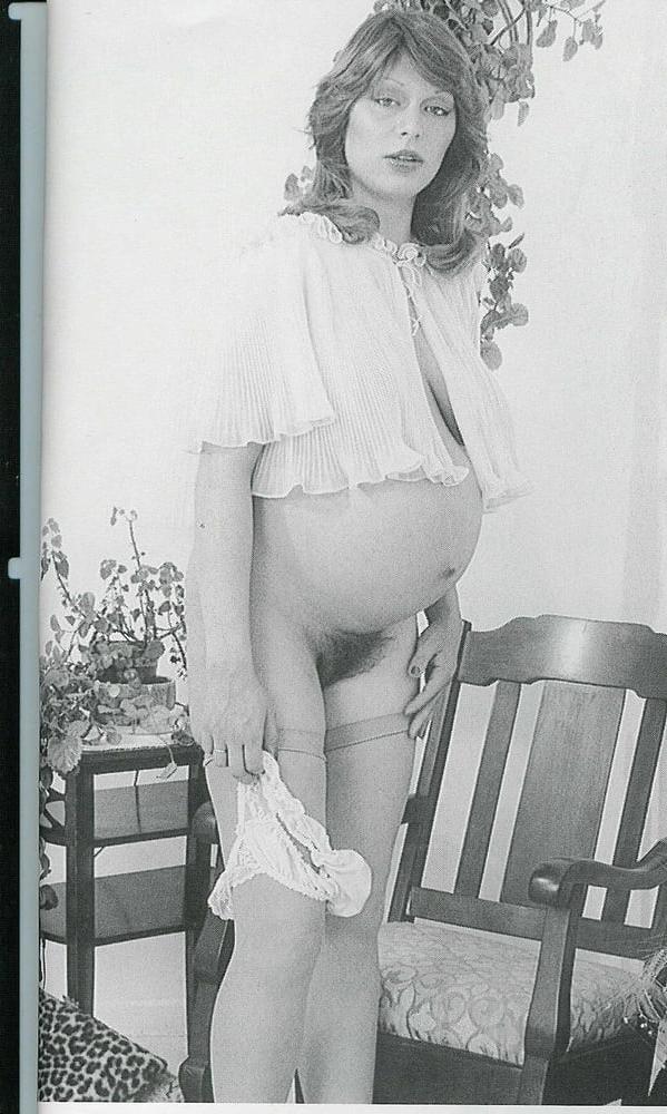 25P Pregnant and Still Sexy 180