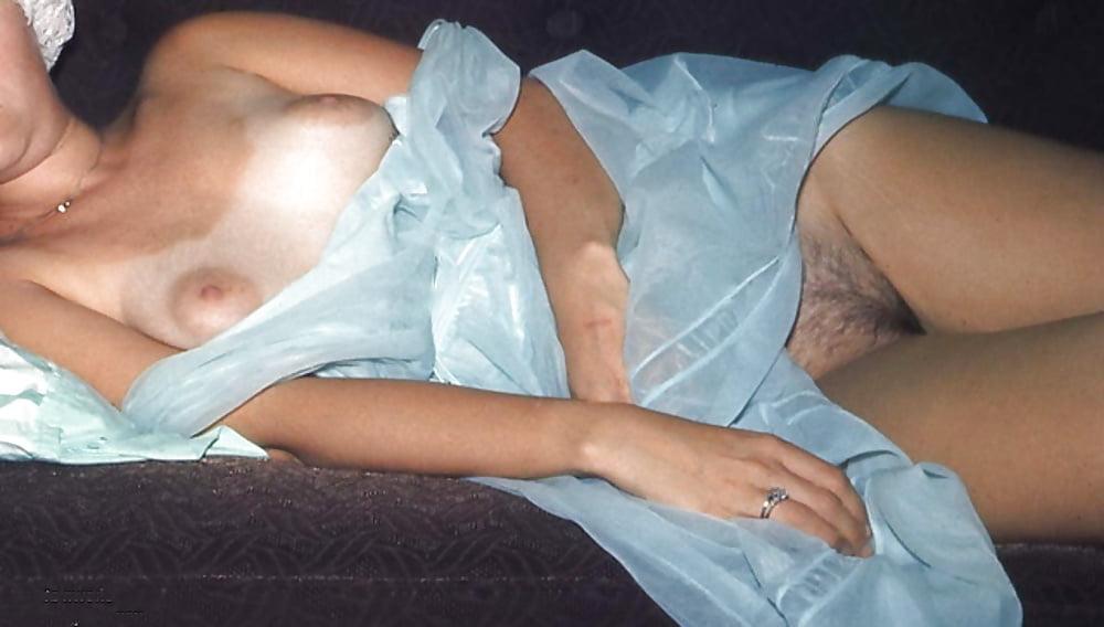 25P Vintage women private shots