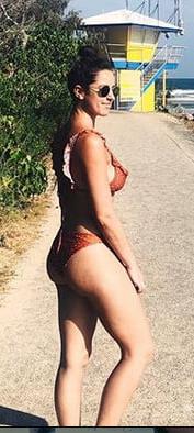 25P Louissa B - Social Media wankbait and cock tease