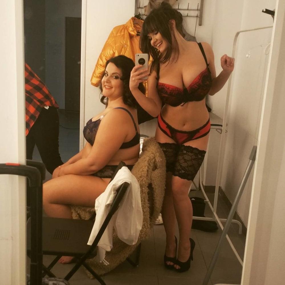 25P Amateur Polish big tits