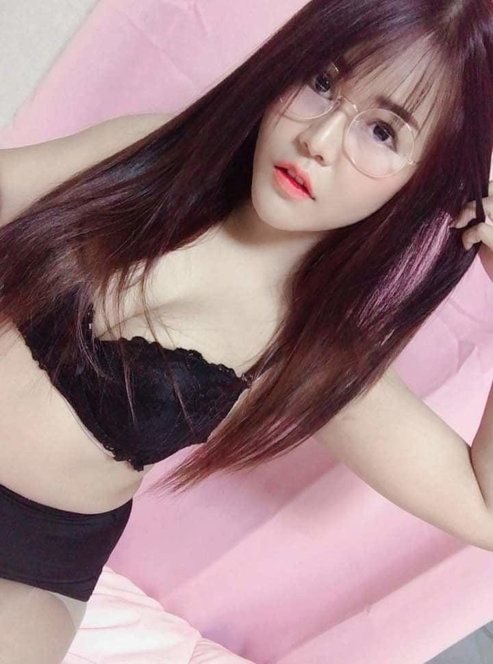 7P Prostitute student