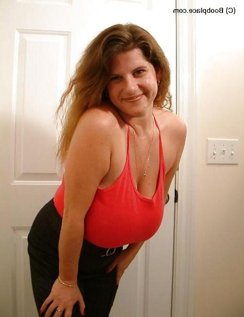 8P Big Natural Tits
