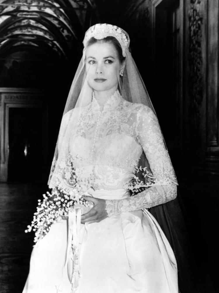 25P Celebrity Boobs - Grace Kelly