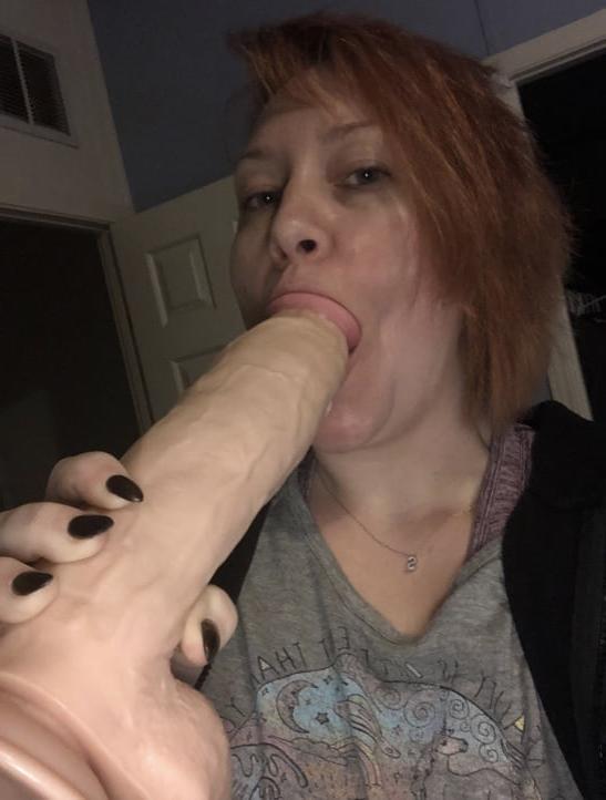 12P Slutty milf for breeding