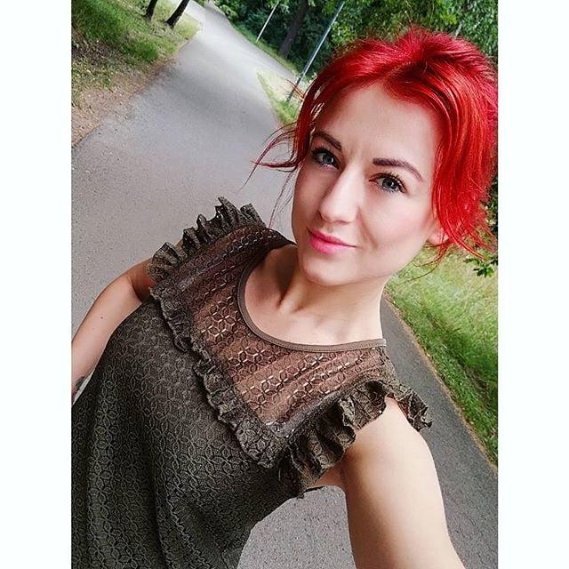 25P Roksana hot fit polish redhead!