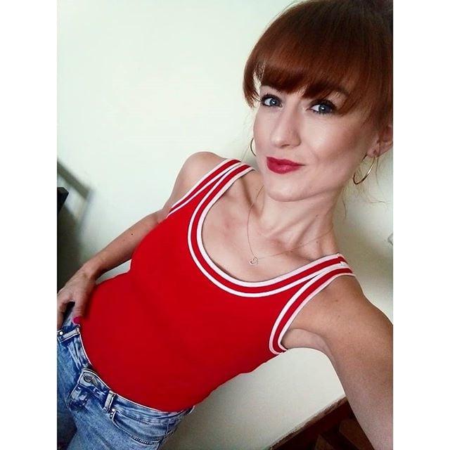 25P Roksana hot fit polish redhead!