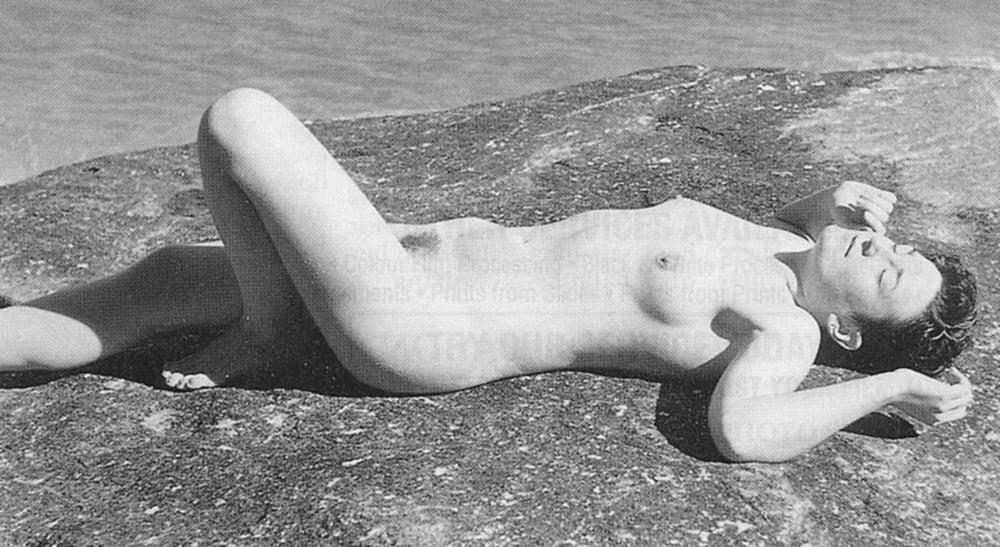 25P Vintage Nudists 39
