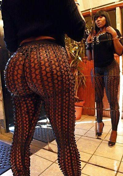 10P Ass so phat need a lapdance