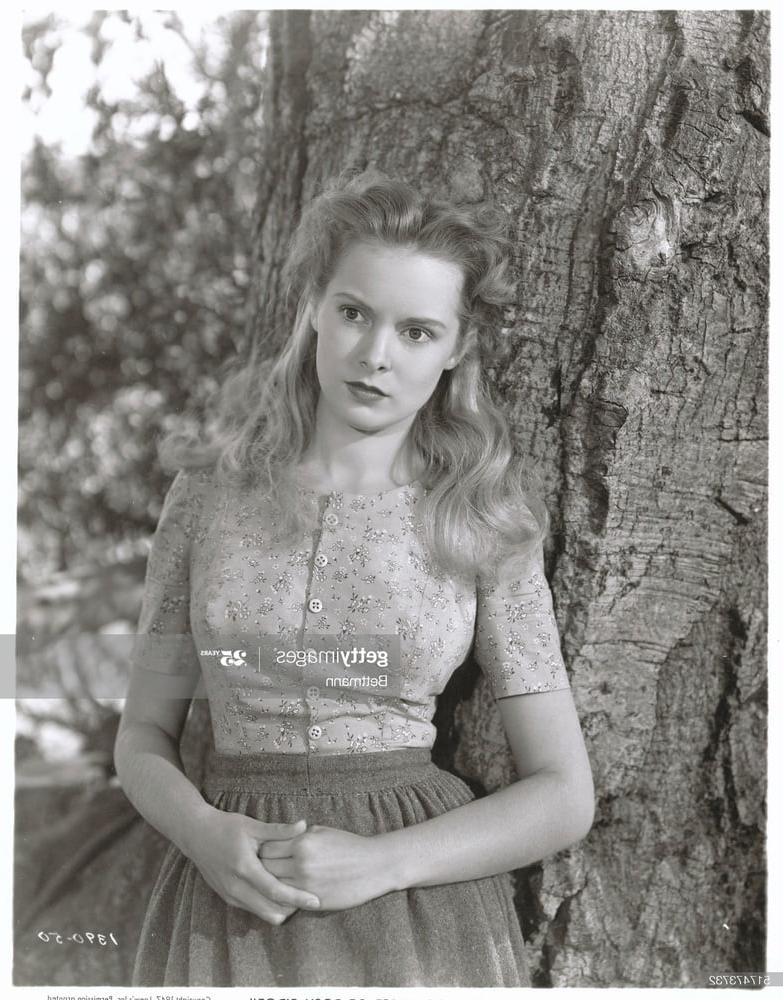 25P Celebrity Boobs - Janet Leigh