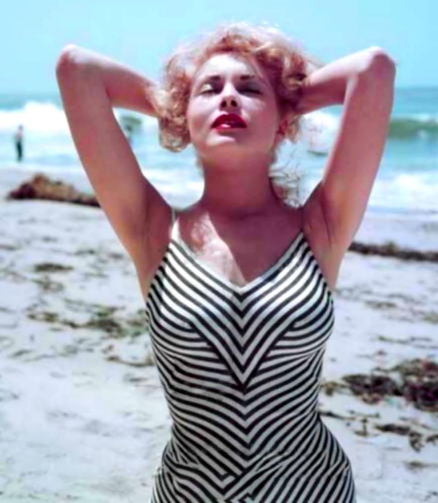 25P Celebrity Boobs - Janet Leigh