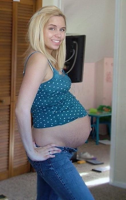 25P Young Pregnant Teens 110