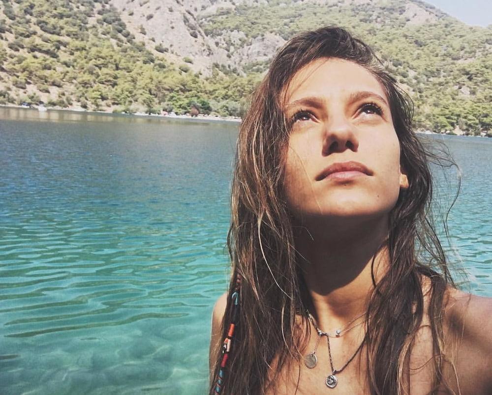 25P Nilay Deniz Pretty Turkish Celebrity Women
