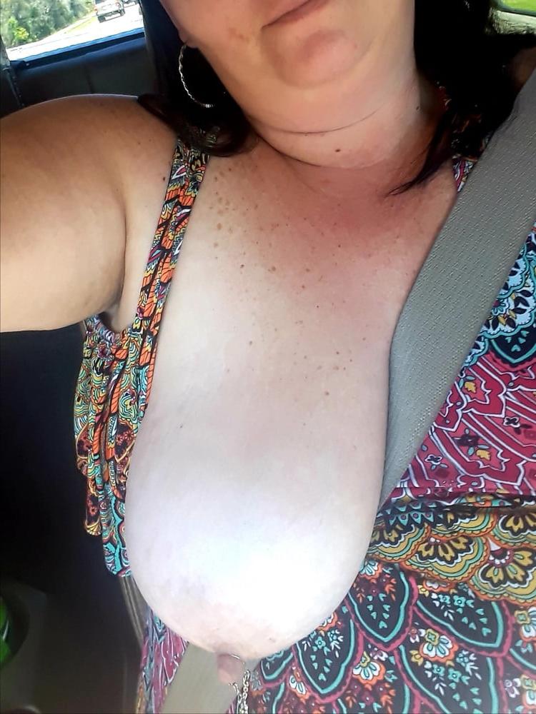 25P Big nipples