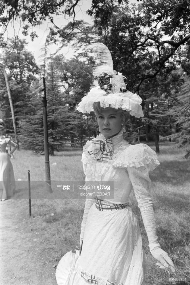 25P Celebrity Boobs - Eva Gabor