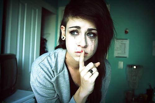 7P Crying Girls