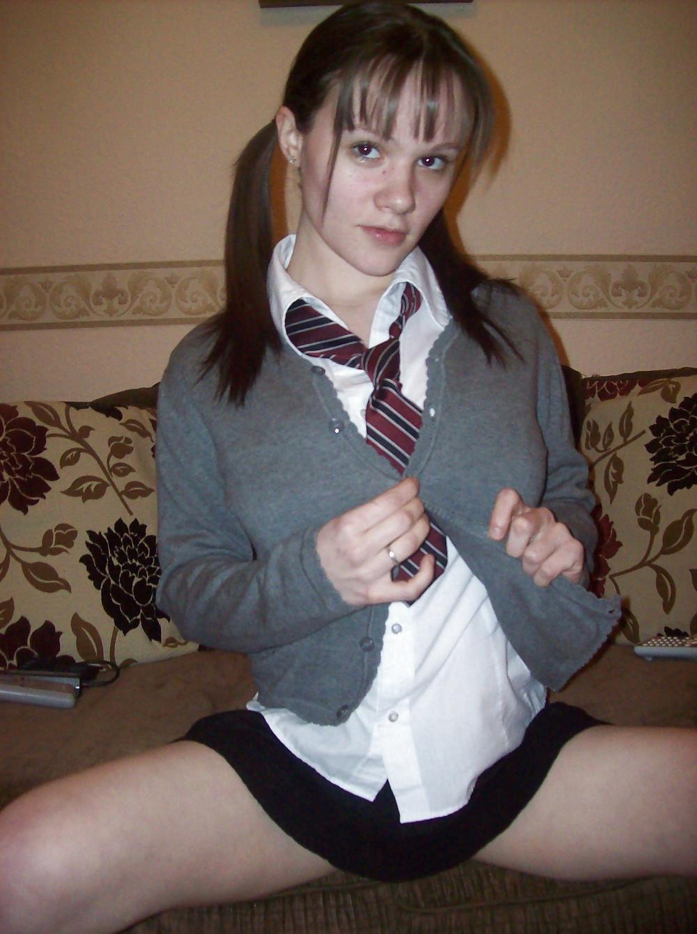 20P CUTE AND BIG TITS
