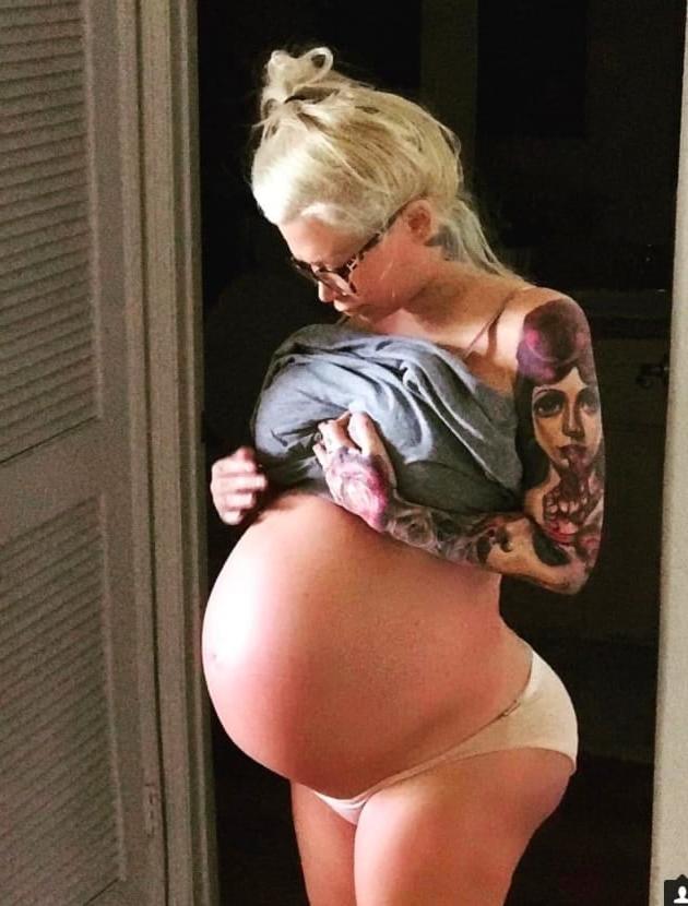 6P Jenna Jameson pregnant