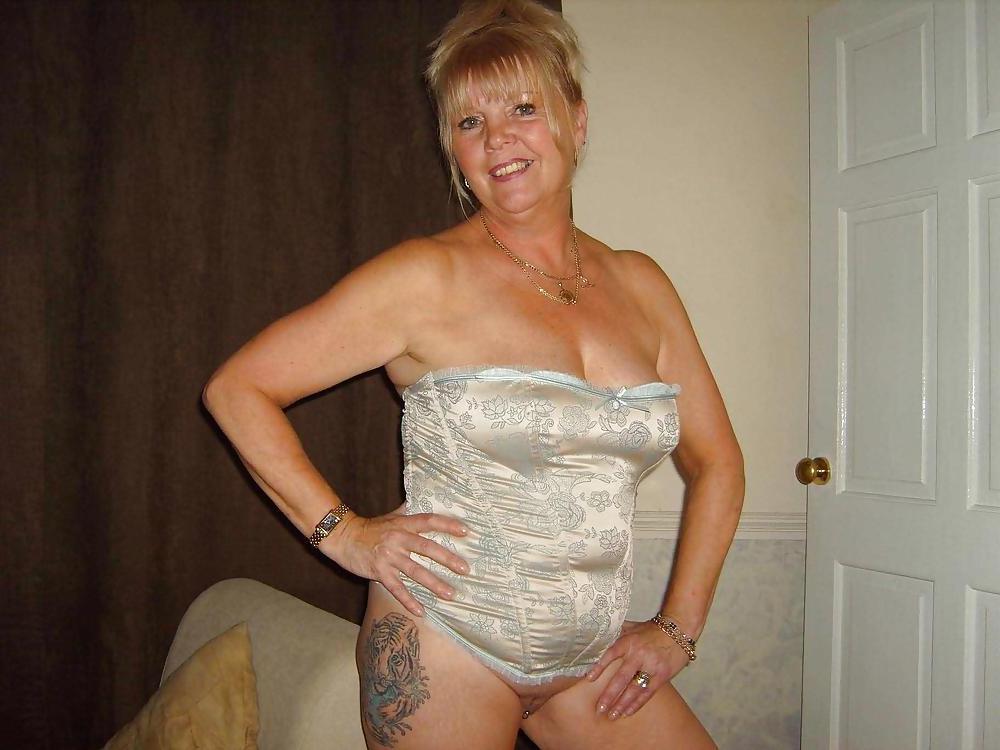 25P Gilfs I'd love to Smash