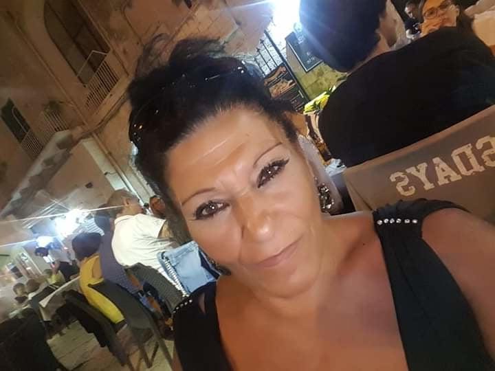25P Italian GILF Giussipina