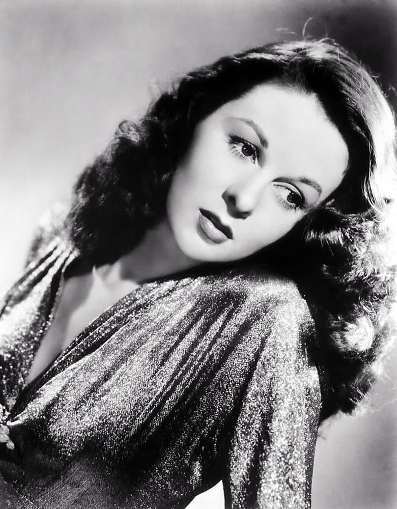 25P Celebrity Boobs - Susan Hayward