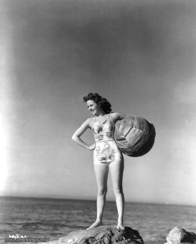 25P Celebrity Boobs - Susan Hayward