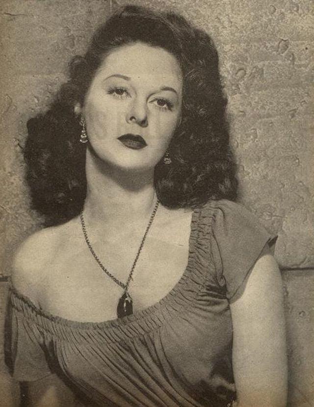 25P Celebrity Boobs - Susan Hayward
