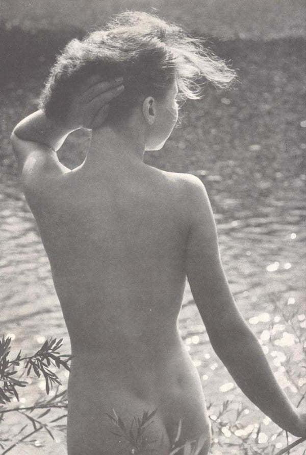 25P Naked people of vintage photos Vol. 31