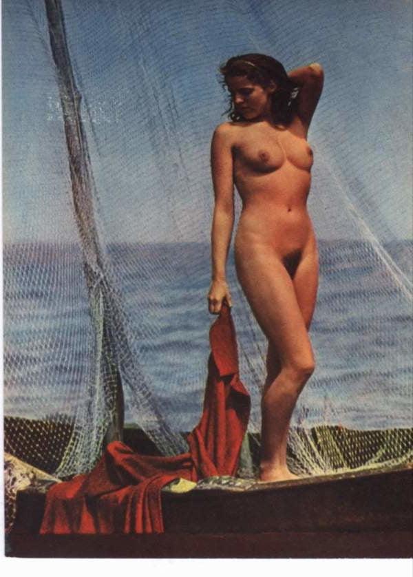 25P Naked people of vintage photos Vol. 31