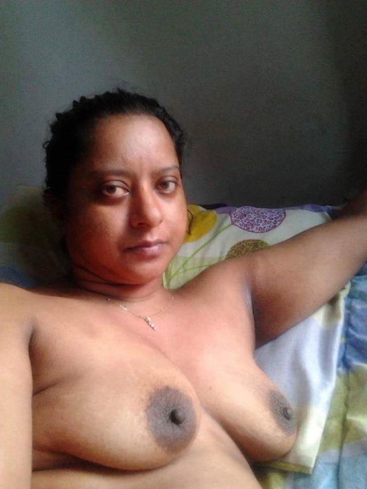 10P Indo Paki Muslim Mature Hijab Whore - SLUT MILF Exposed