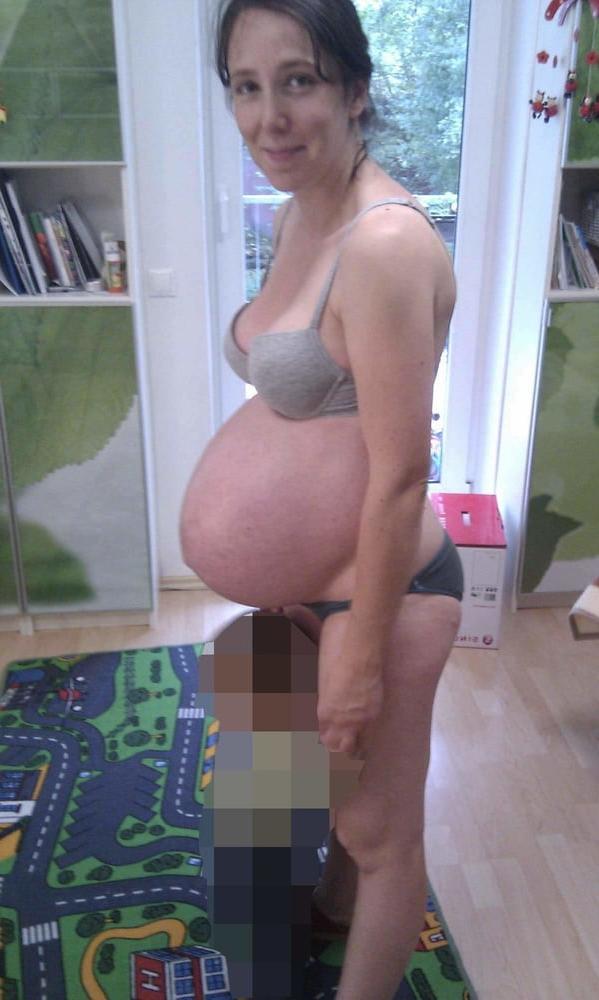 24P kuklenec pregnant