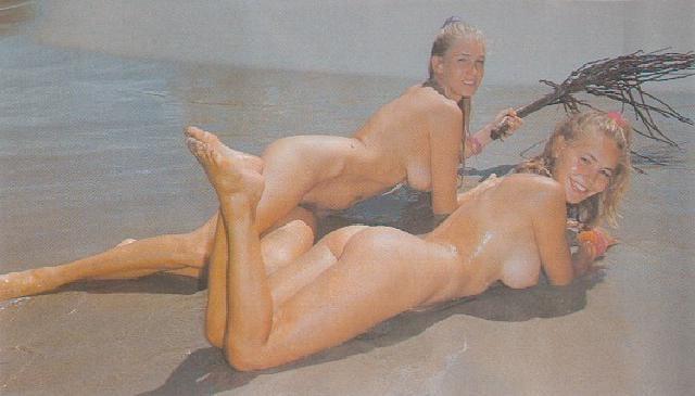 25P Vintage Nudists 38