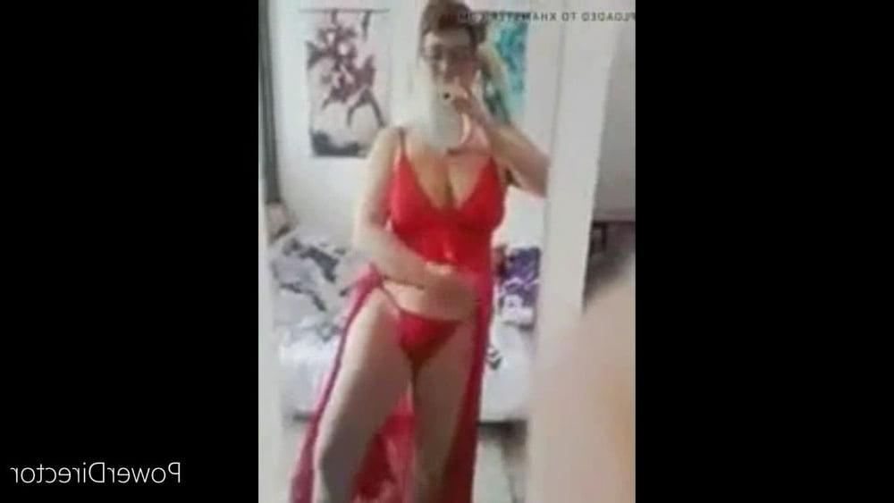 25P ma femme surprise a ce masturber