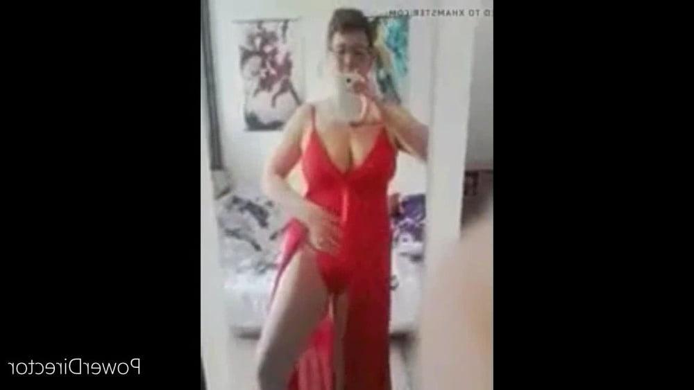25P ma femme surprise a ce masturber